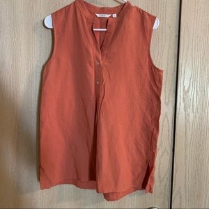 Linen blend sleeveless shirt